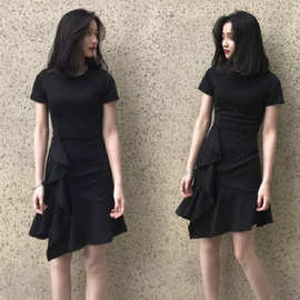 欧洲站2019夏季新款赫本风时髦显瘦鱼尾裙有女人味的连衣裙小黑裙