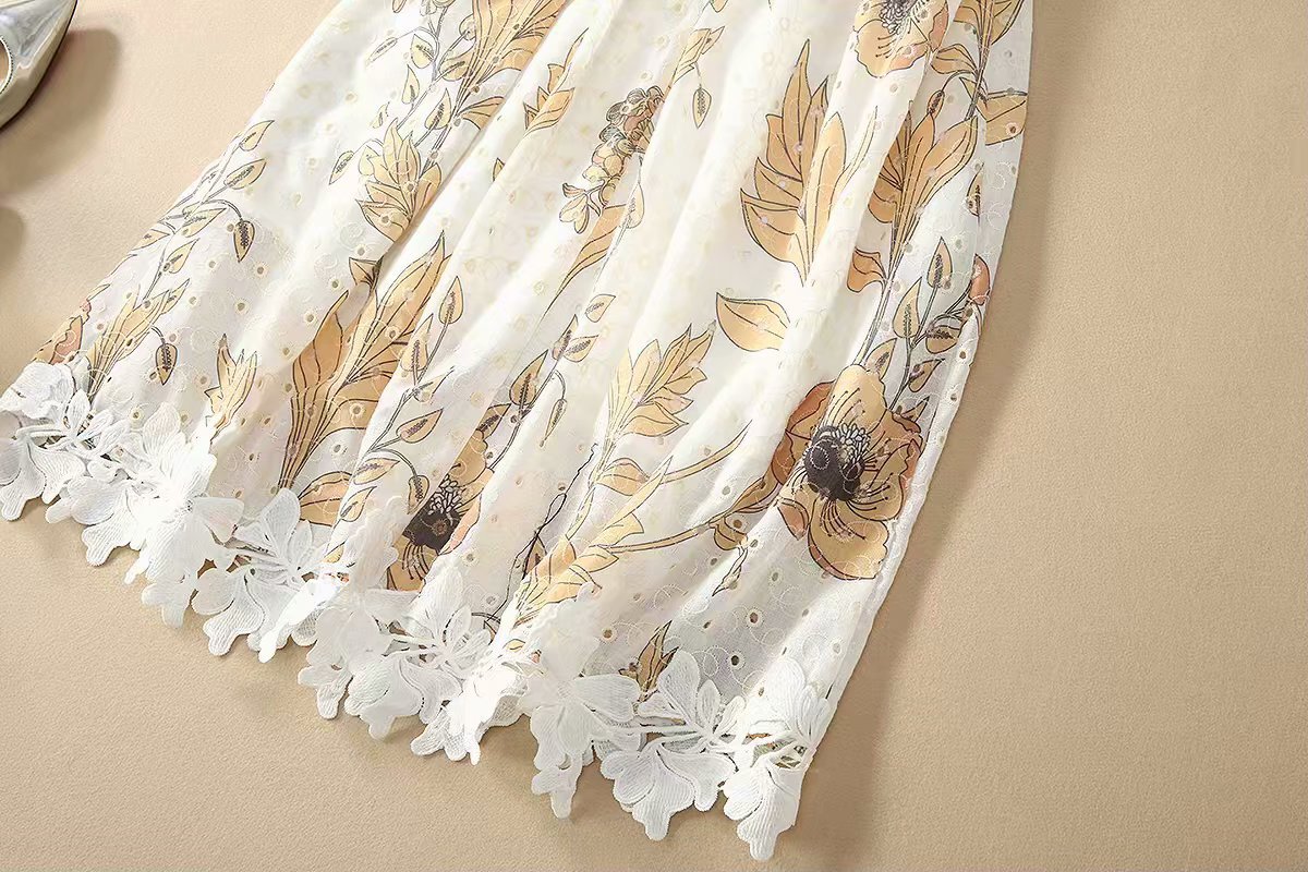 1225-01 花边辫子拼接连衣裙 码数SMLXL面料绣品+