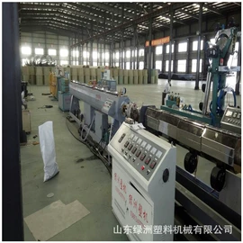 塑料管材设备;塑料挤出机;灌溉工具