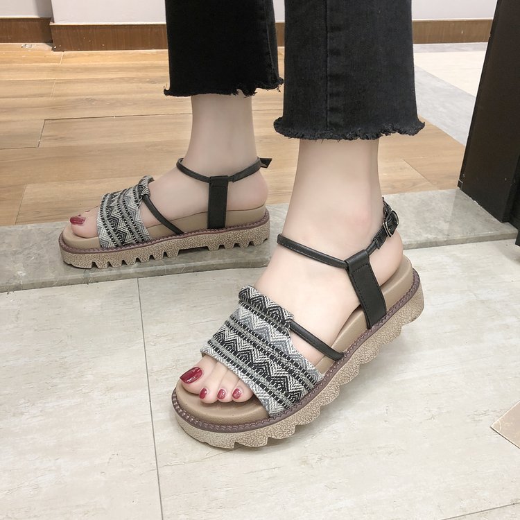 Chaussures été pour femme en Caoutchouc - Ref 3345330 Image 3