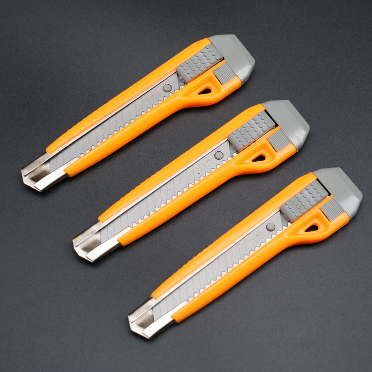 美工刀大号介刀壁纸裁纸开箱多功能不锈钢手工刀具割纸刀片美术刀