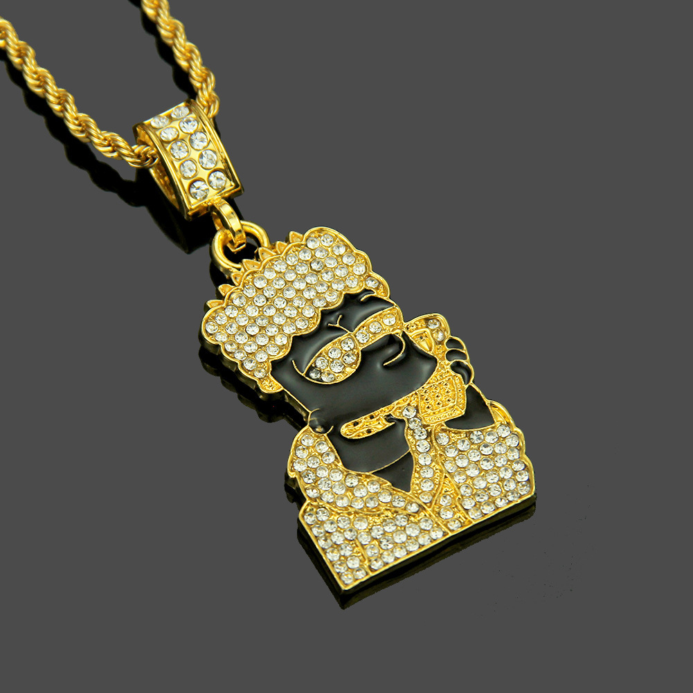 Collier figurine incrusté de diamants bijou tendance pour femme_voghion.com