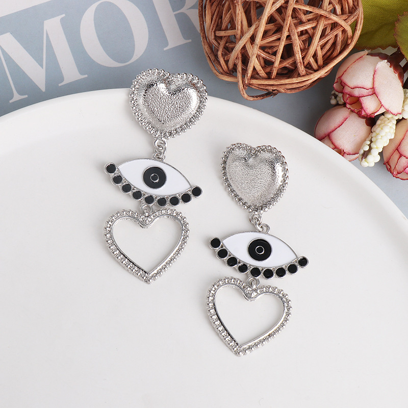 Alloy Geometry Devil's Eye Earrings display picture 8