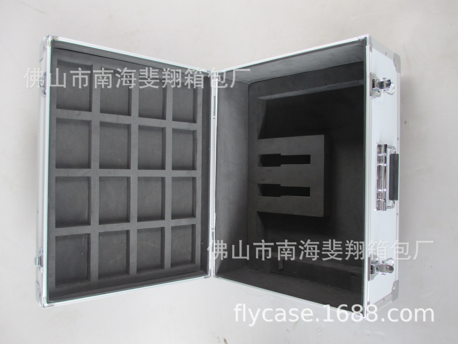 专业定制门窗箱 橱柜展示箱 铝合金拉杆箱 高档别墅门窗样板箱