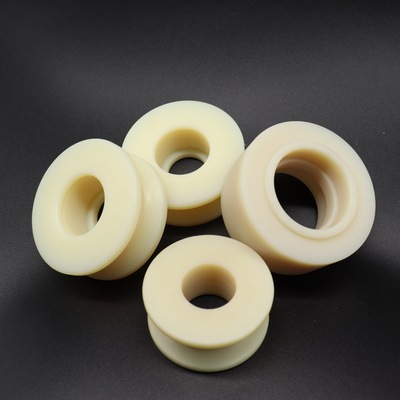 專業加工各種規格尼龍套 含油增強尼龍套 耐磨注塑尼龍套