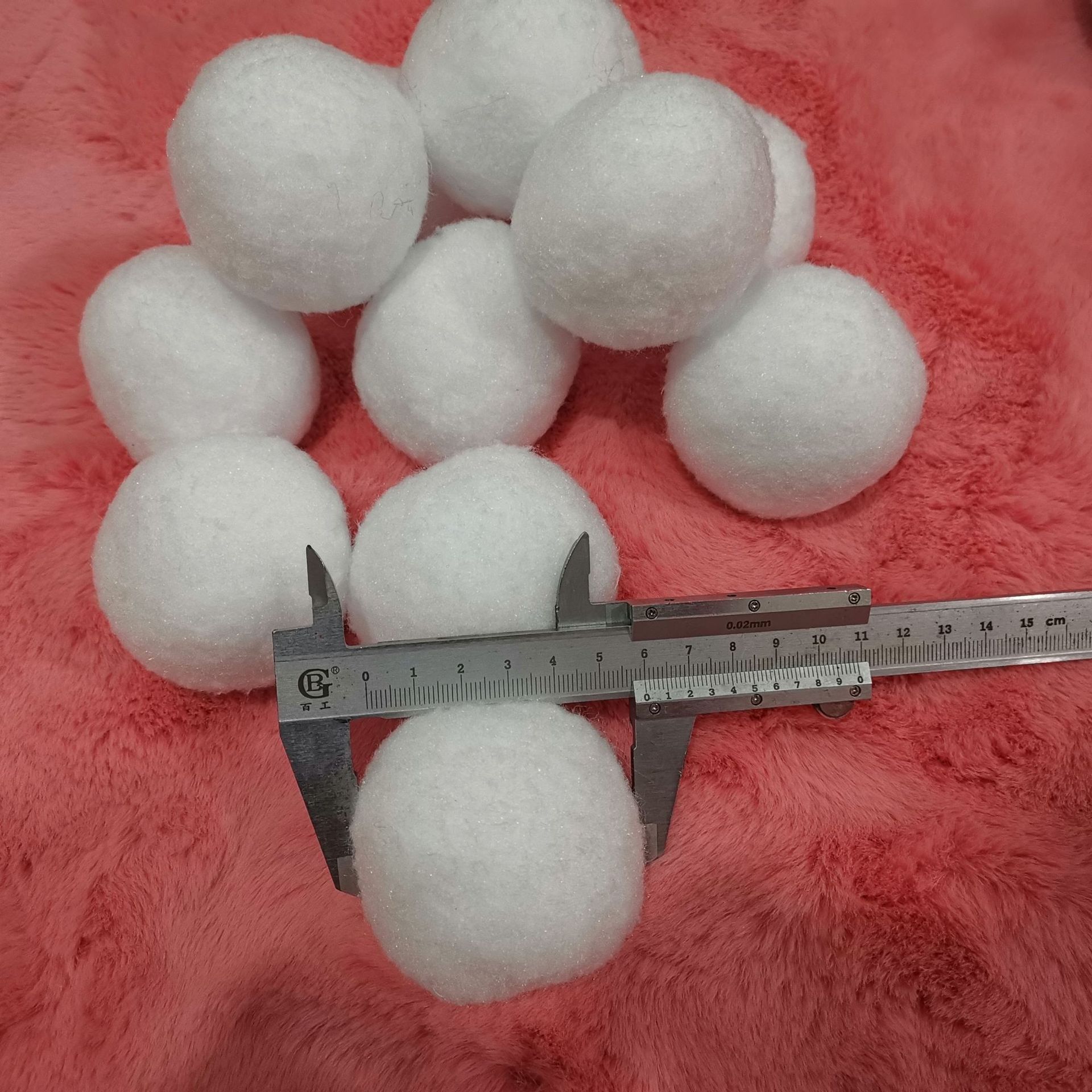 厂家直销 丙纶丝球 7/8CM白色丙纶毛绒球 圣诞雪球棉毛球球心拿样
