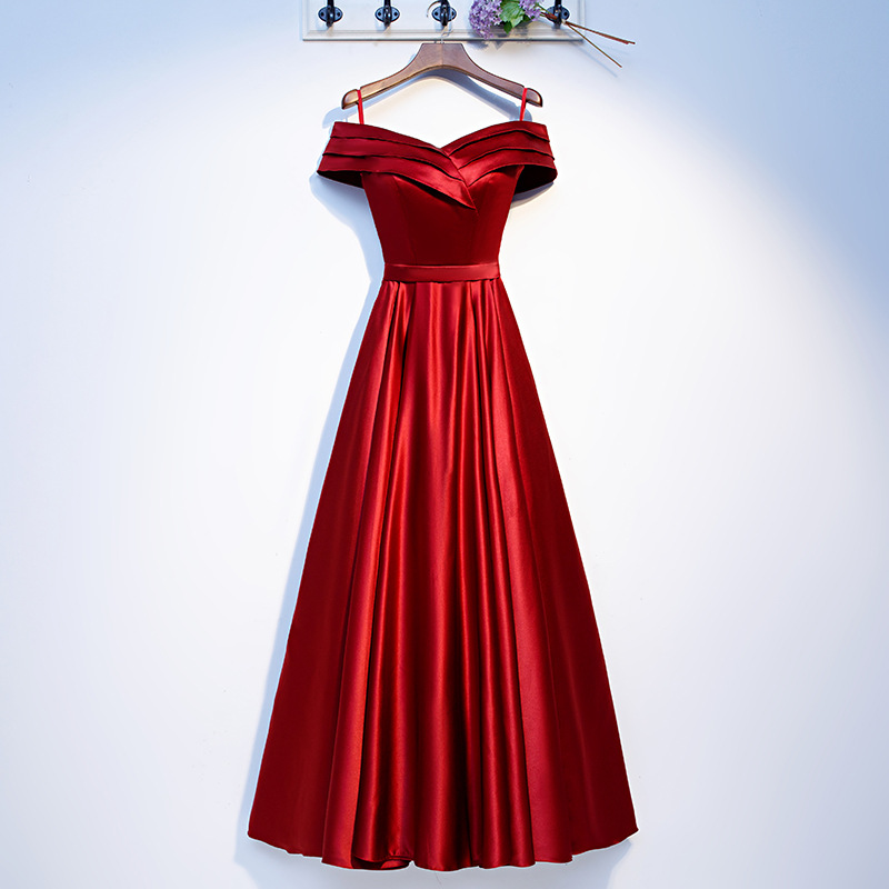 Red Toast Dress for Bride 2026 Summer New Long Style Slimming Elegant Banquet Evening Dress for Women
