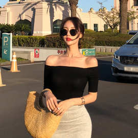 2025年夏季韩版女装一字领露肩简约百搭短袖T恤修身显瘦上衣