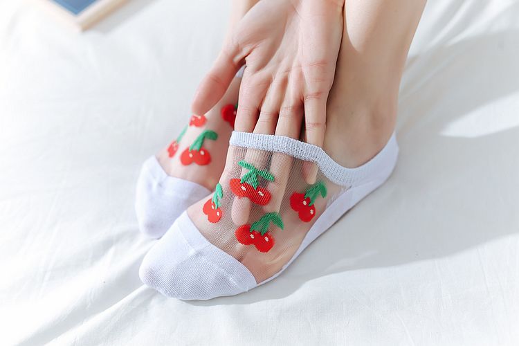 Glass silk cotton invisible shallow mouth socks  NSFN40081