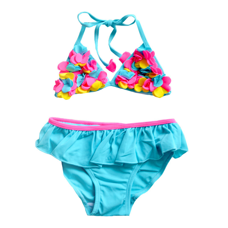 Pink blue three-dimensional large flowers