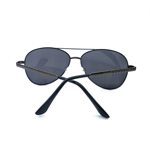 Men's metal frame sunglasses, new style sunglasses, men's street stall supply, glasses wholesale under 5 yuan