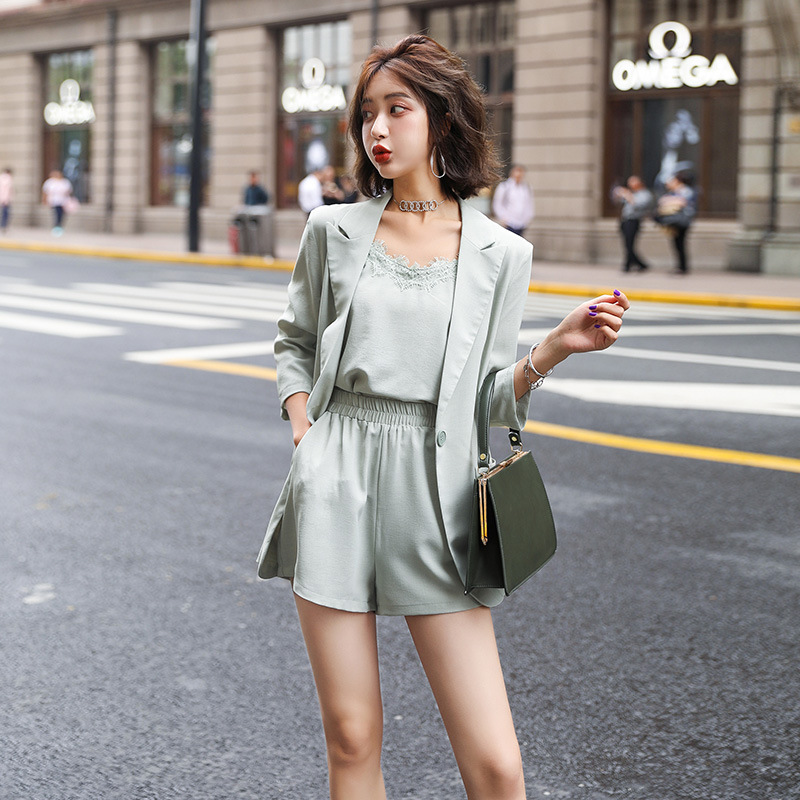 Costume femme - Ref 3334421 Image 1