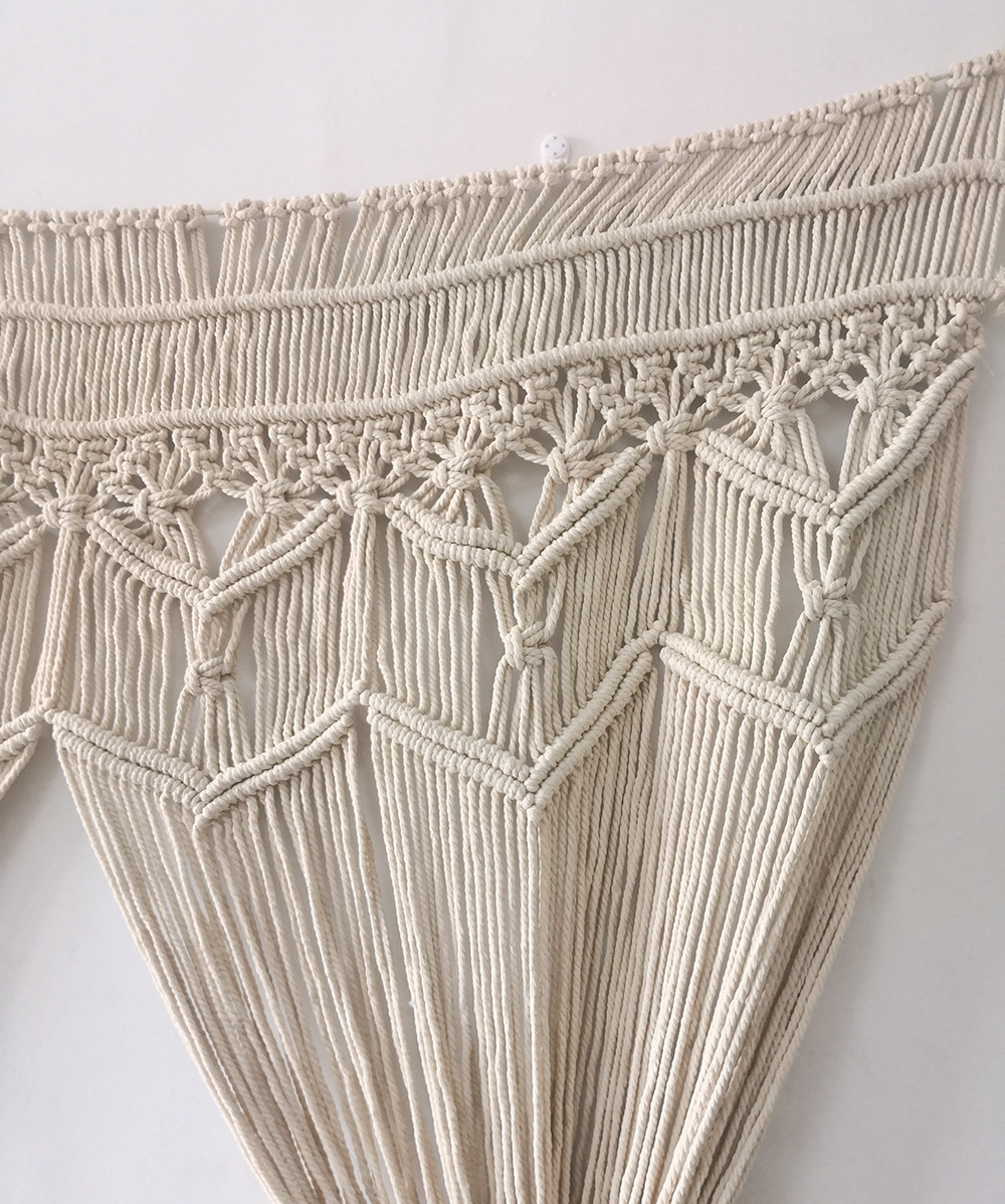 Χειροποίητη ταπετσαρία, φούντα, μποέμικη διακόσμηση γάμου, φόντο, κουρτίνα πόρτας, διακόσμηση τοίχου σπιτιού_voghion.com