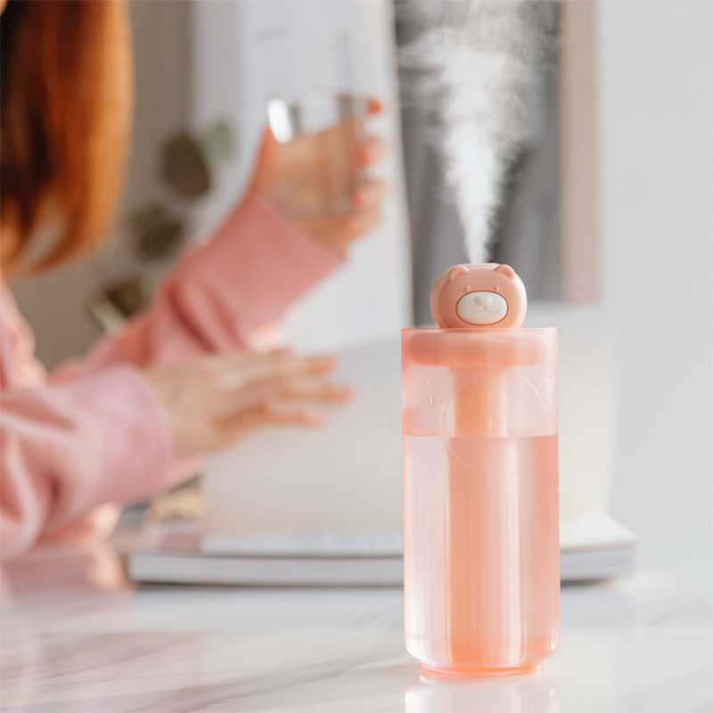 新品棒棒熊加濕器 卡通萌寵USB小熊迷妳加濕器家用桌面靜音霧化器