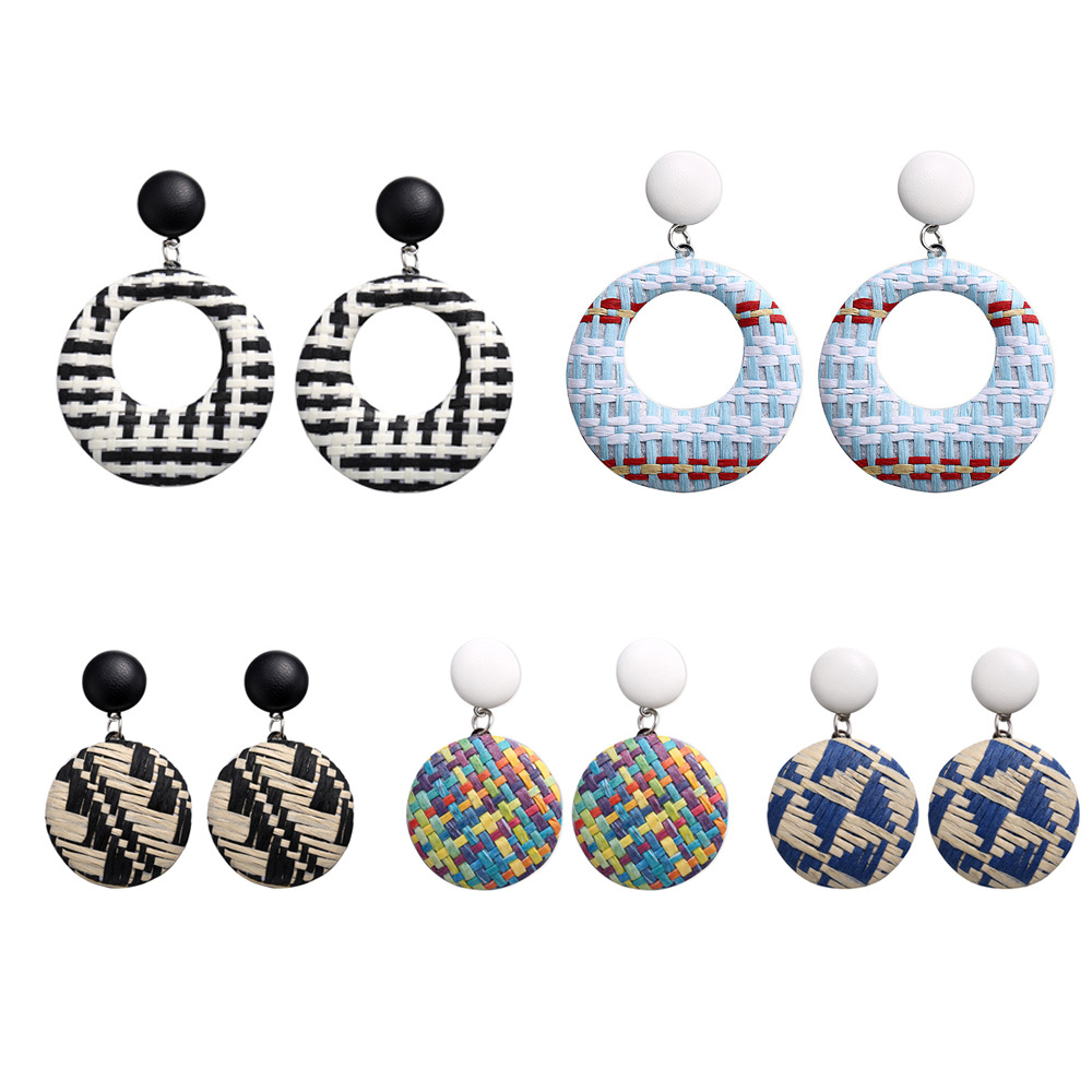 New  Creative Retro Bohemian Woven Hollow Round Earrings display picture 3