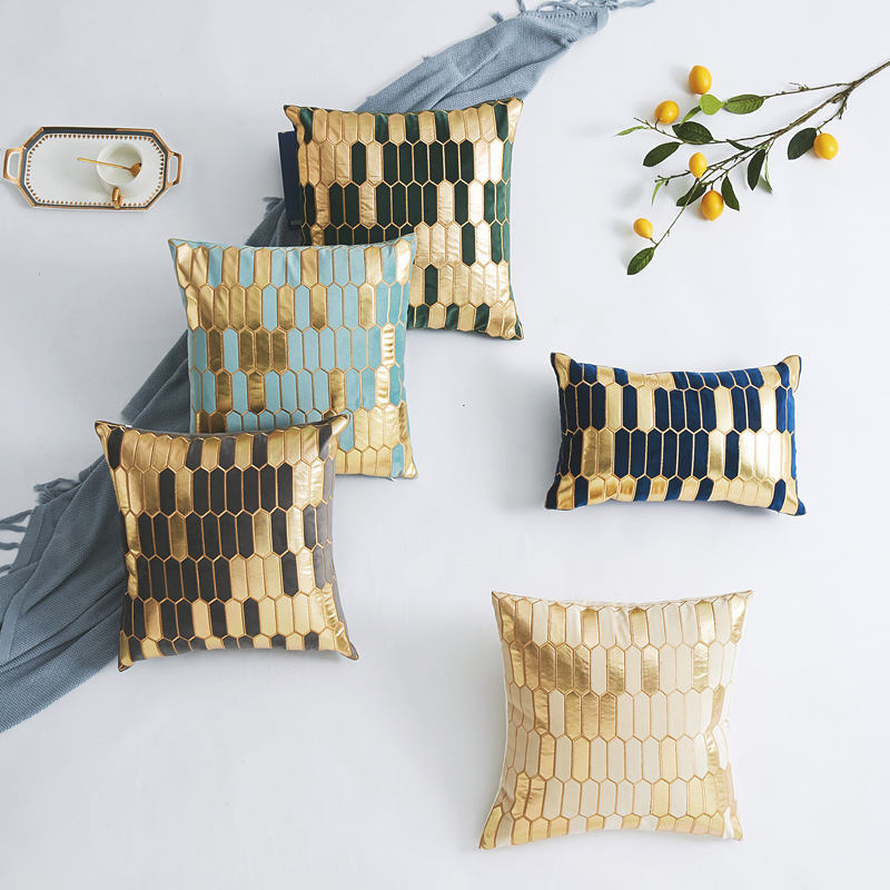 新款 欧式精密加厚荷兰绒贴金刺绣沙发靠垫 样板间别墅金色抱枕套|ms