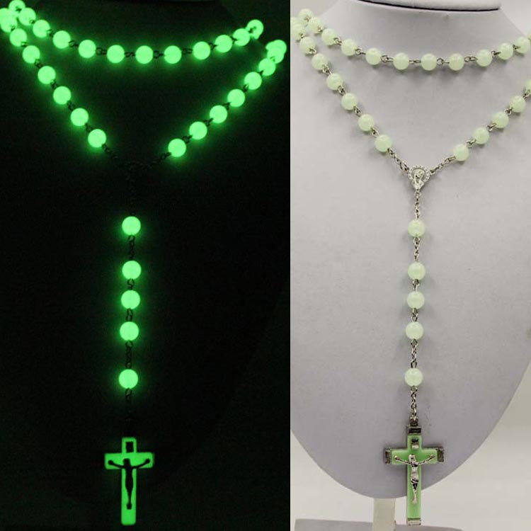 25g Weight Retro Simple Style Cross Arylic Alloy Pendant Necklaces Wholesale