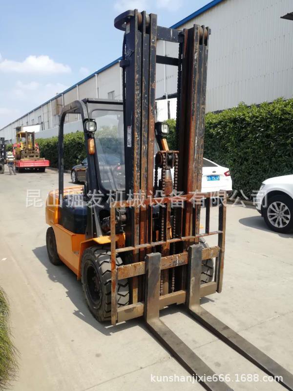 二手杭叉3吨叉车，3节门架升高6米，现货