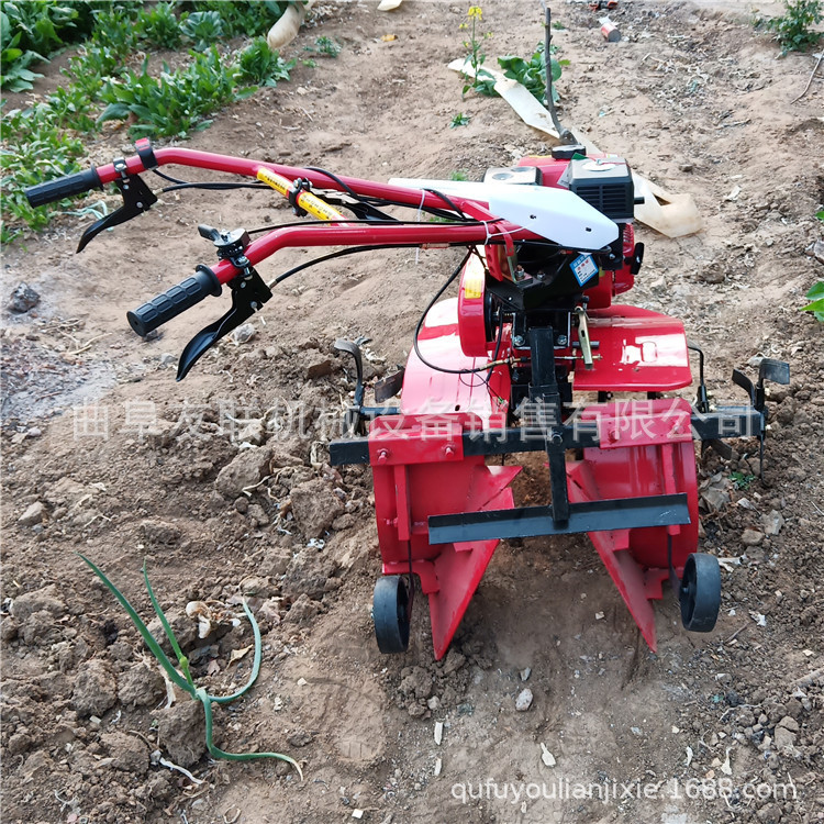 多功能手扶式开沟机 大棚葱姜种植培土机  柑橘树开沟施肥机03