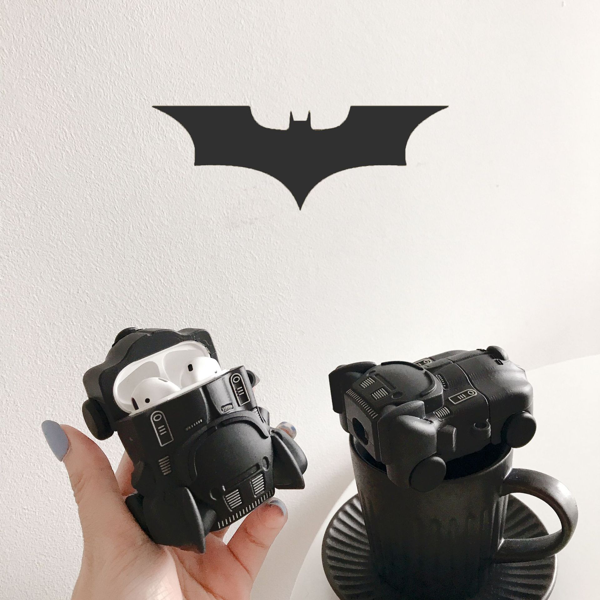 AirPods Case Back