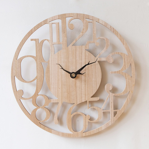 European Style Creative Romantic Large Number Abstract Clocks, Ginkgo Wood Light Luxury Living Room Home Dining Room Modern Simple Hanging Clock