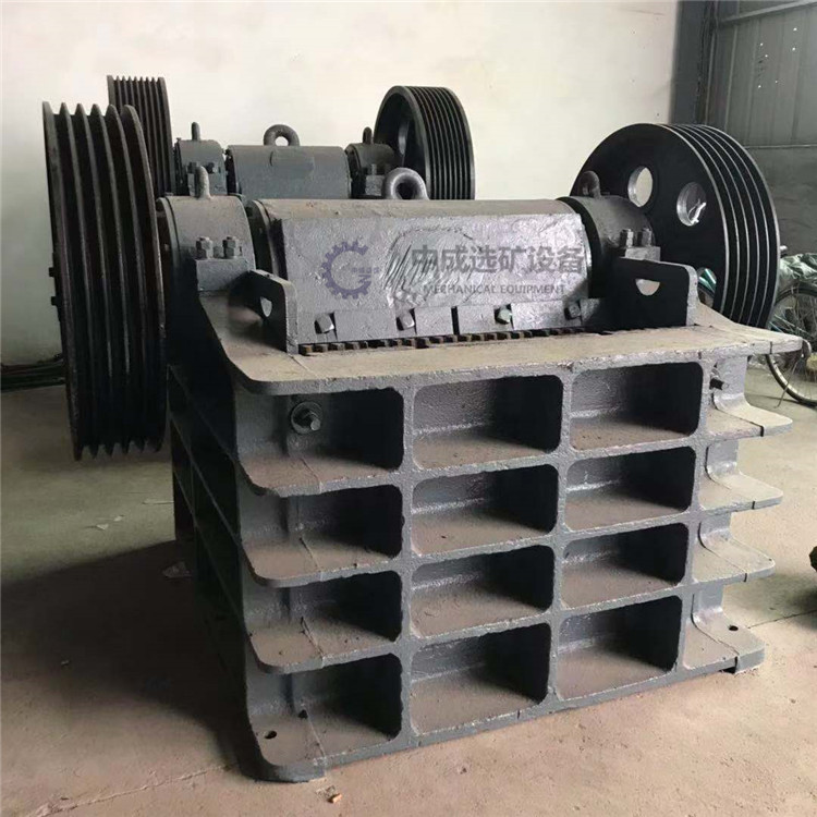 新型移动破碎机厂家直销 颚式破碎机制砂机 石材矿山破碎设备