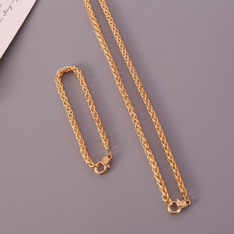 Fashion geometric thick chain tassel necklace