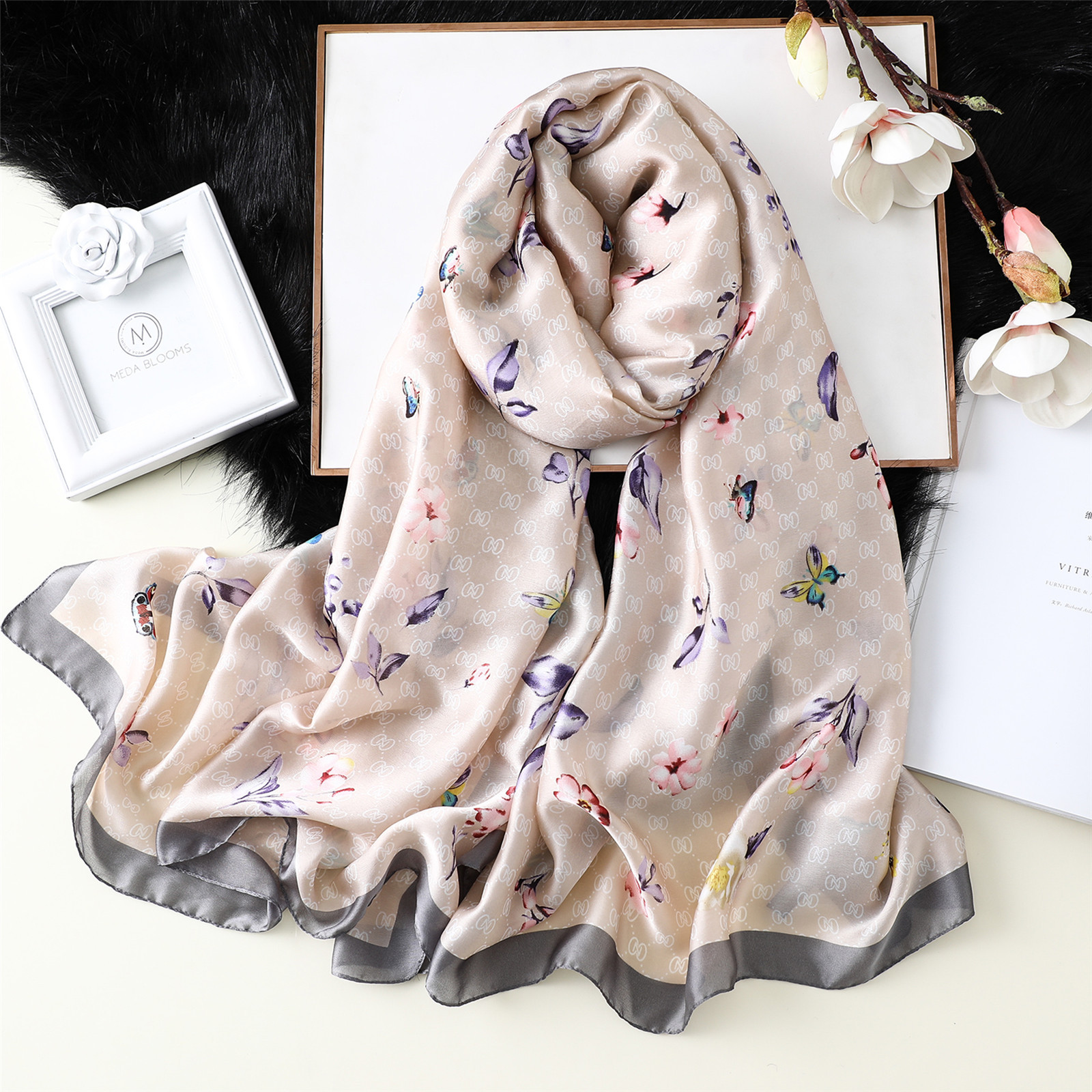 Silk Scarf Imitates Real Silk New Silk Satin Print All-around Sunscreen Shawl Scarf Oversize Silk Scarf Woman