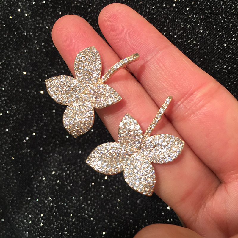 Fashion Luxury Leaf Earrings Gold Micro-inlaid Zircon Gas Earrings Simple Bride Earrings Jewelry display picture 2