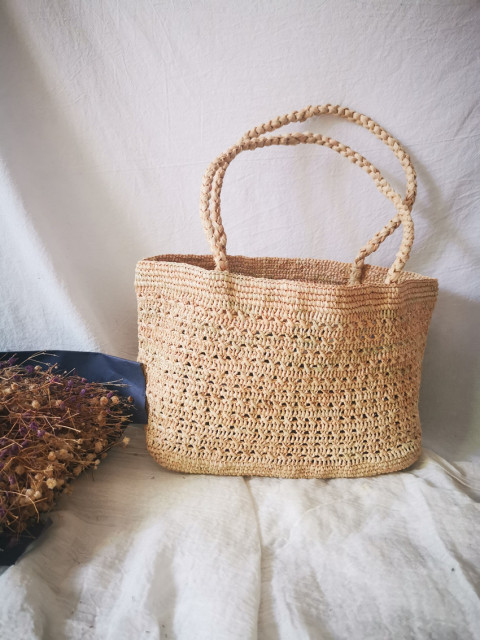 Hand-made Lafite straw woven bag Hollow straw woven bag Beach bag Portable cabbage basket straw woven bag