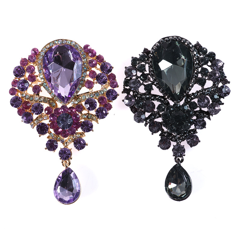 Europe and the United States new crystal brooch women's fashion color pendant corsage accessories wholesale factory