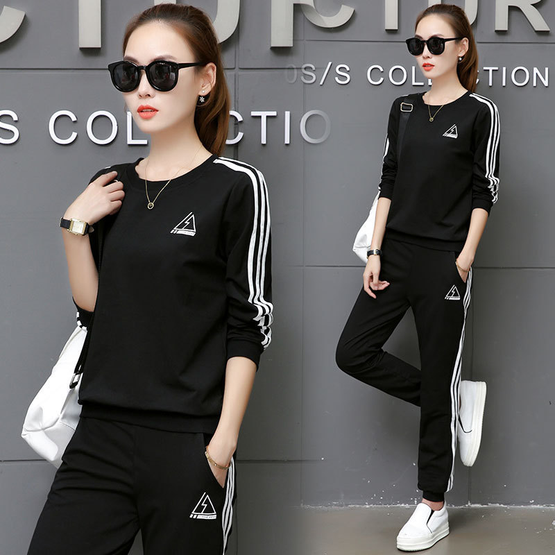 Costume femme en Mélange de fibres chimiques - Ref 3333571 Image 1