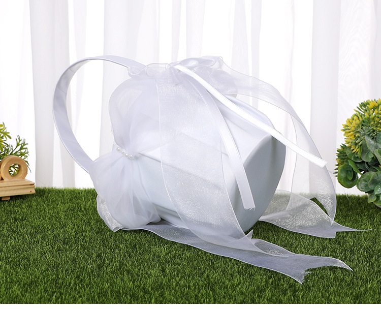 Western-style white flower basket wedding flower scattering, lace bow flower basket, flower girl carrying basket wedding supplies wholesale detail image 10