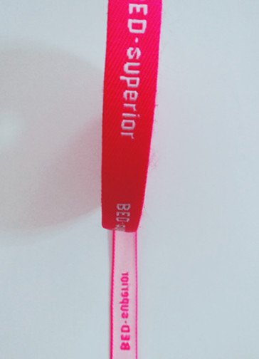 50FBA418BE299E2E4D01FE5B6ADBBA