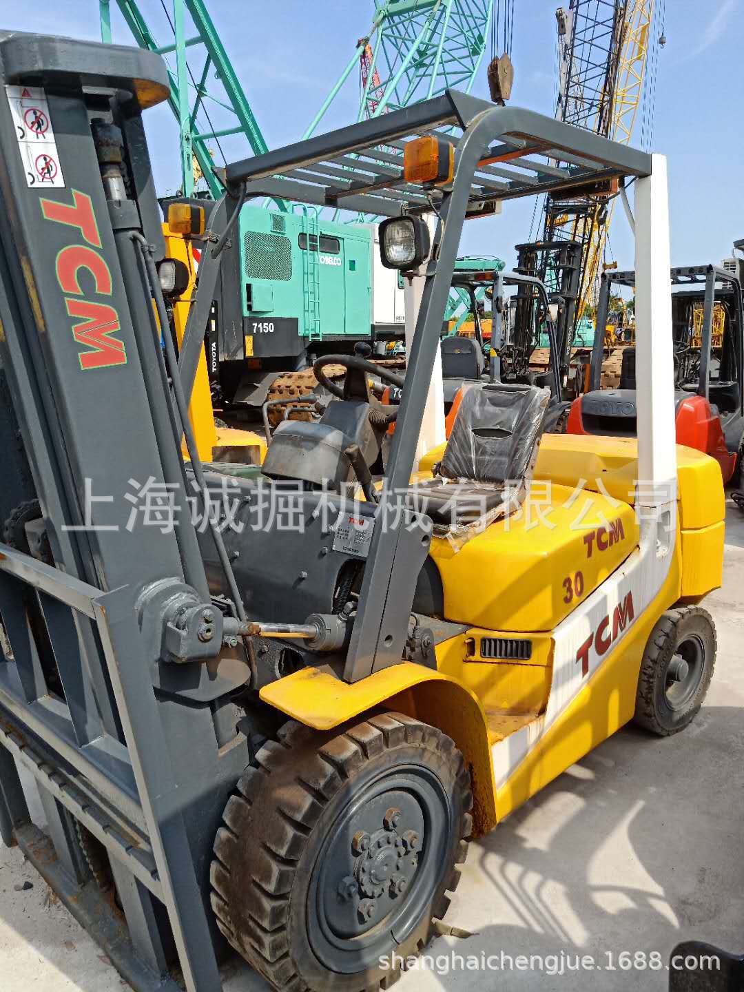 二手TCM3吨叉车，升高4米，3节门架带中缸