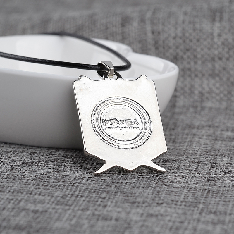 The new fashion anime around the attacking giant investigation corps logo necklace wholesale