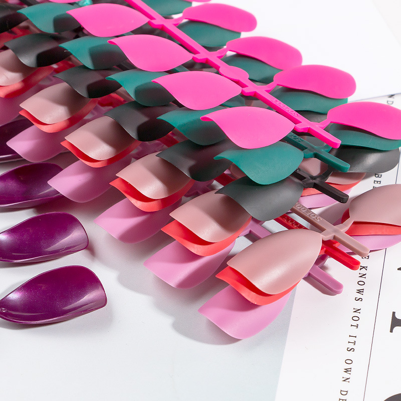 Manicura producto terminado 24 piezas extraíble DIY color sólido uñas parche esmerilado tira cuadrada gota en forma de pieza de uña