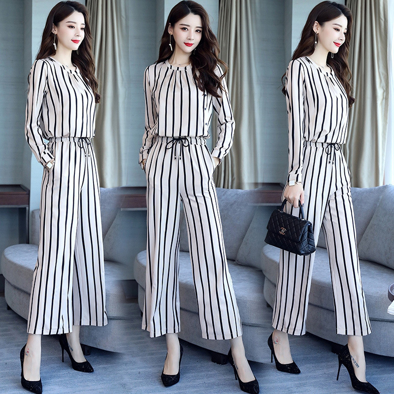 Costume femme UNE GéNéRATION en Mousseline - Ref 3333899 Image 1