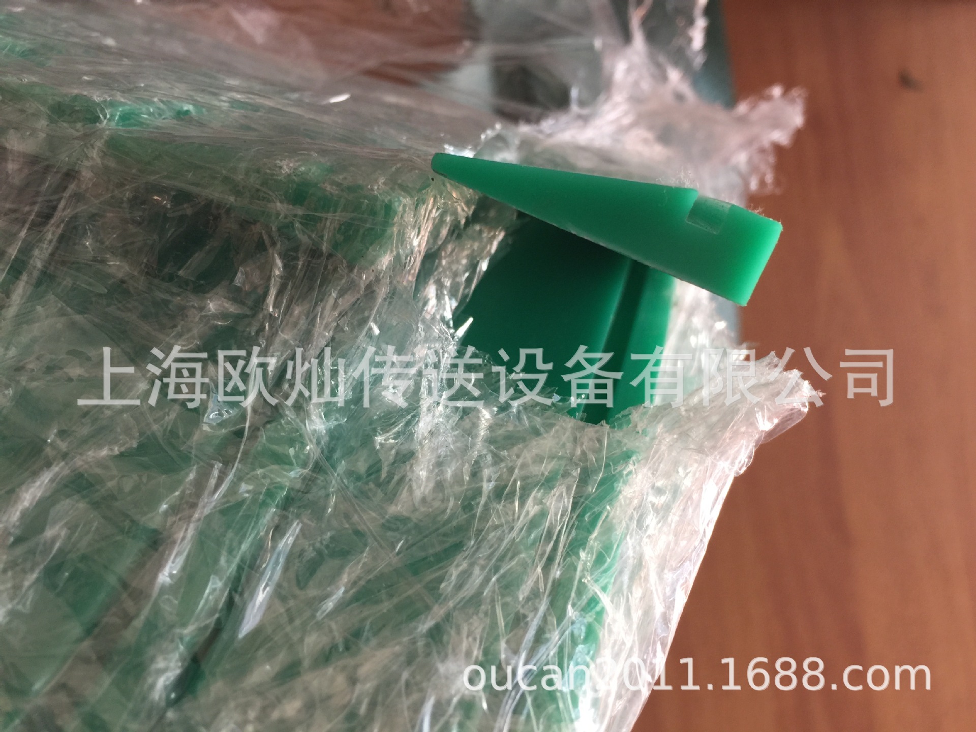 �߷��Ӽ�ƿ��  HDPE ��ƿ�� ���߾���ϩ֧���� ����ƿ֧����