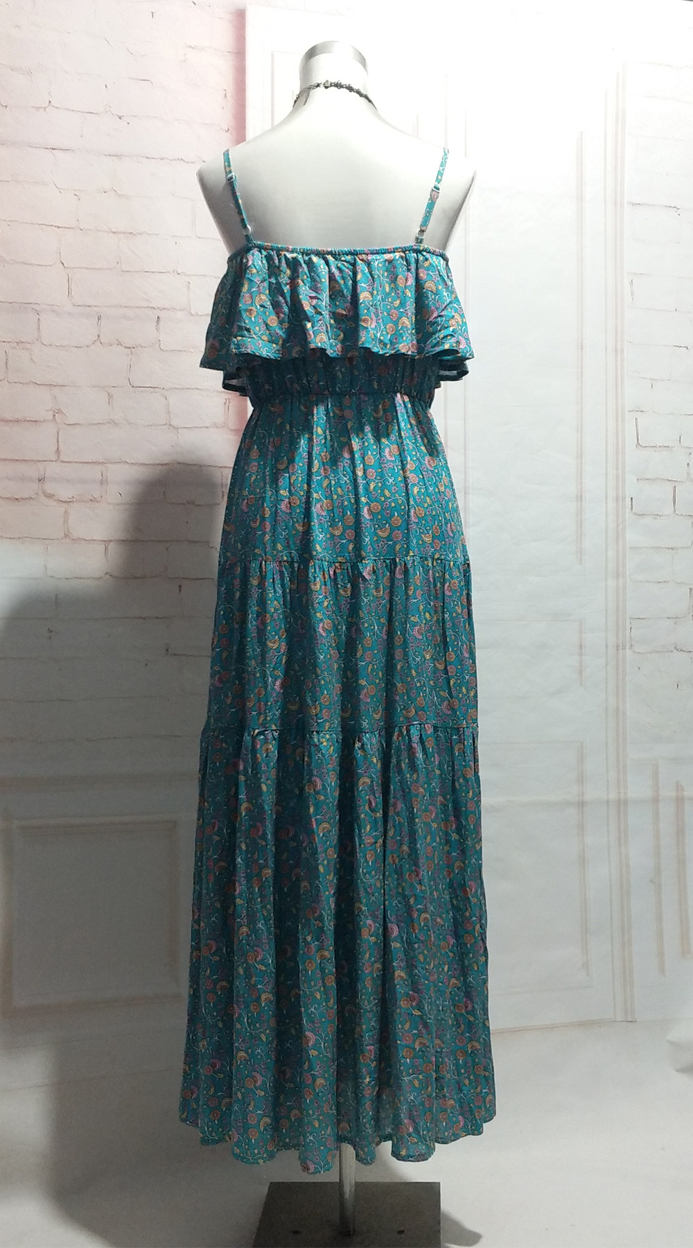 Vestido estampado bohemio con volantes y volantes grandes NSYD6027