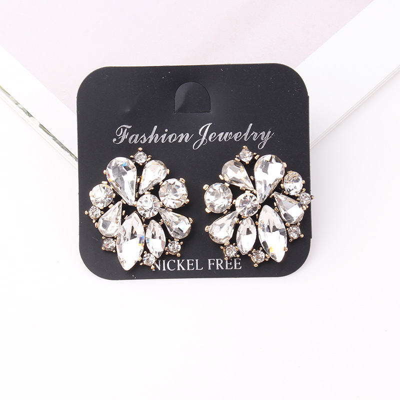 17g Weight Artificial Crystal Inlay Material Ear Studs Classification 1 Pair Quantity Wedding Occasion Alloy Material Flower Pattern Women'S Gender Plating, Inlay Design Glam Style Glam Lady Flower Alloy Plating Inlay Artificial Crystal Women's Ear Studs 3