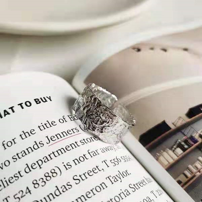 Irregular Corrugated Fold Ring