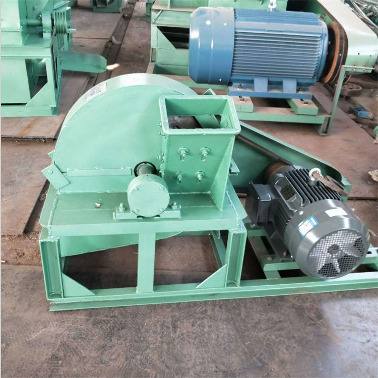 厂家 食用菌木屑机 木屑粉碎机600型 树枝粉碎机