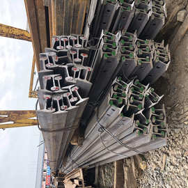 苏州现货厂家供应 8kg-120k轨道钢 钢轨 路轨 9kg轨道钢一支起卖