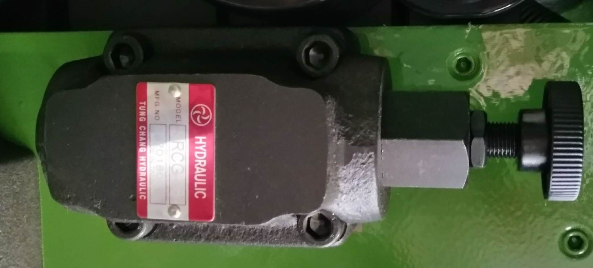 250成型机叠压阀MCV-02