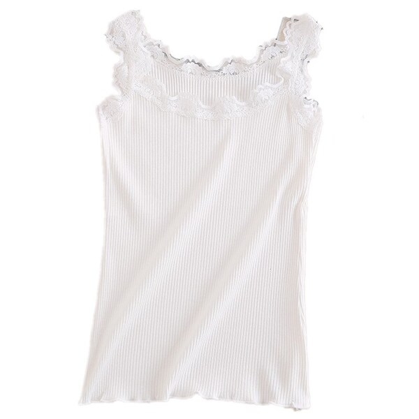 Cute lace base body-friendly solid color top with cups
