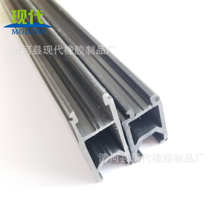 厂家直销PVC塑料异型材彩色环保PVC型材定做水冷硬顶挤出工艺