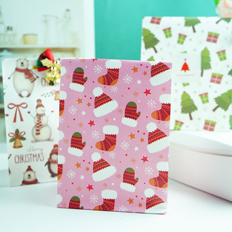 Founded paper bag Christmas cowhide bag gift bag new Christmas socks…