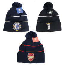 足球迷用品皇马巴萨巴黎切尔西冬天冷帽毛线帽