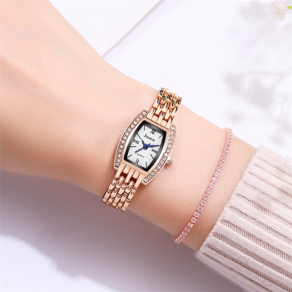 Personalized Versatile Diamond-studded Wine Barrel-shaped Steel Strap Bracelet Watch For Women display picture 6